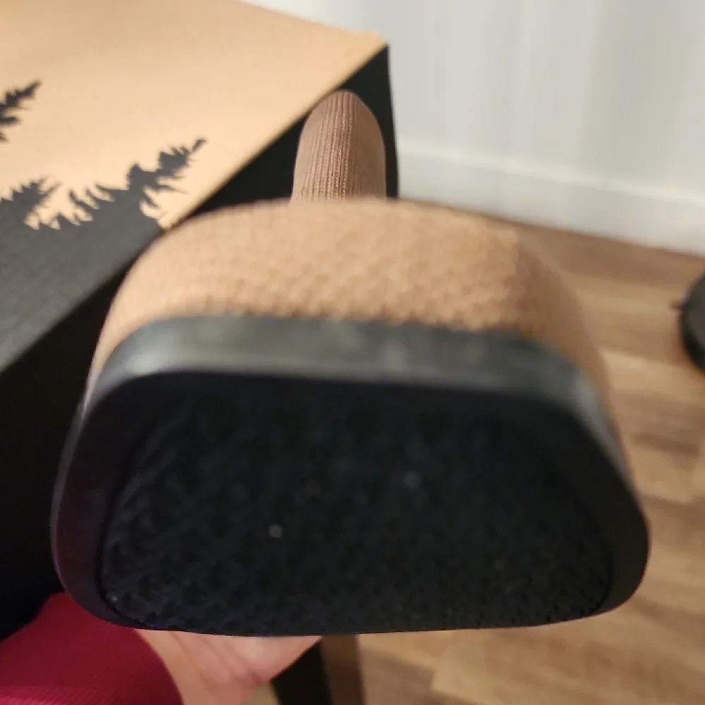 Vivaia Water Resistant Square Toe Nutmeg Chukka Boots - Picture 9 of 10